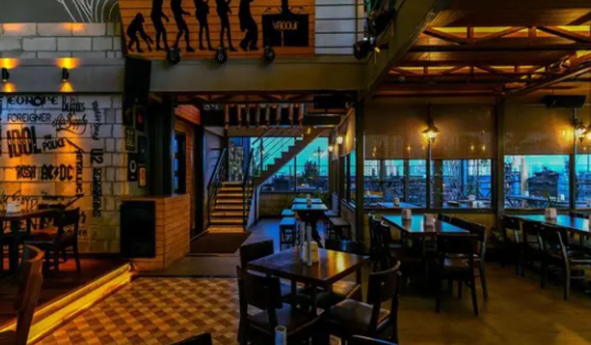 Vapour Brewpub and Diner